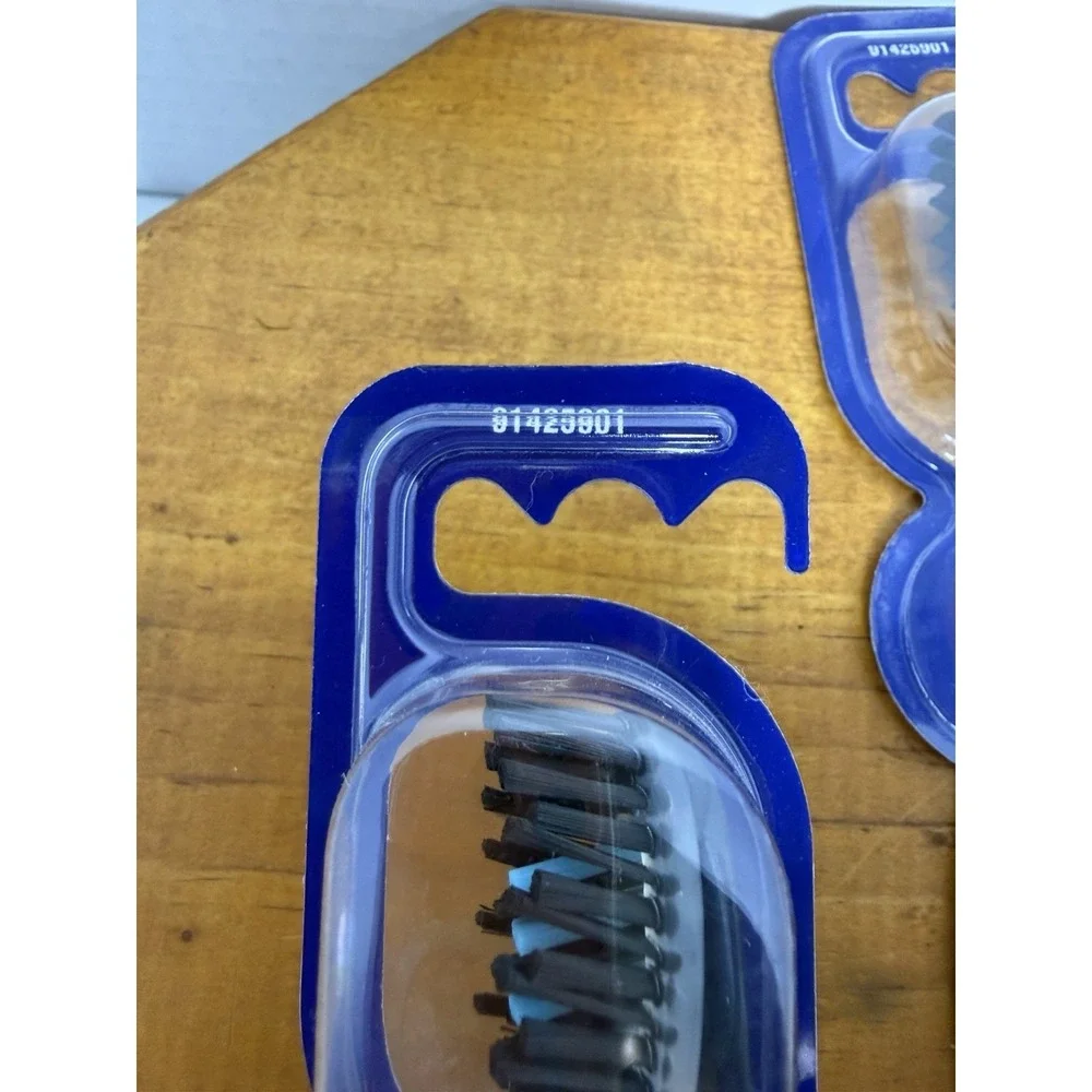 Oral-B Pro-Flex Charcoal Soft Toothbrush Lot of 2 Charcoal Infused Bristles